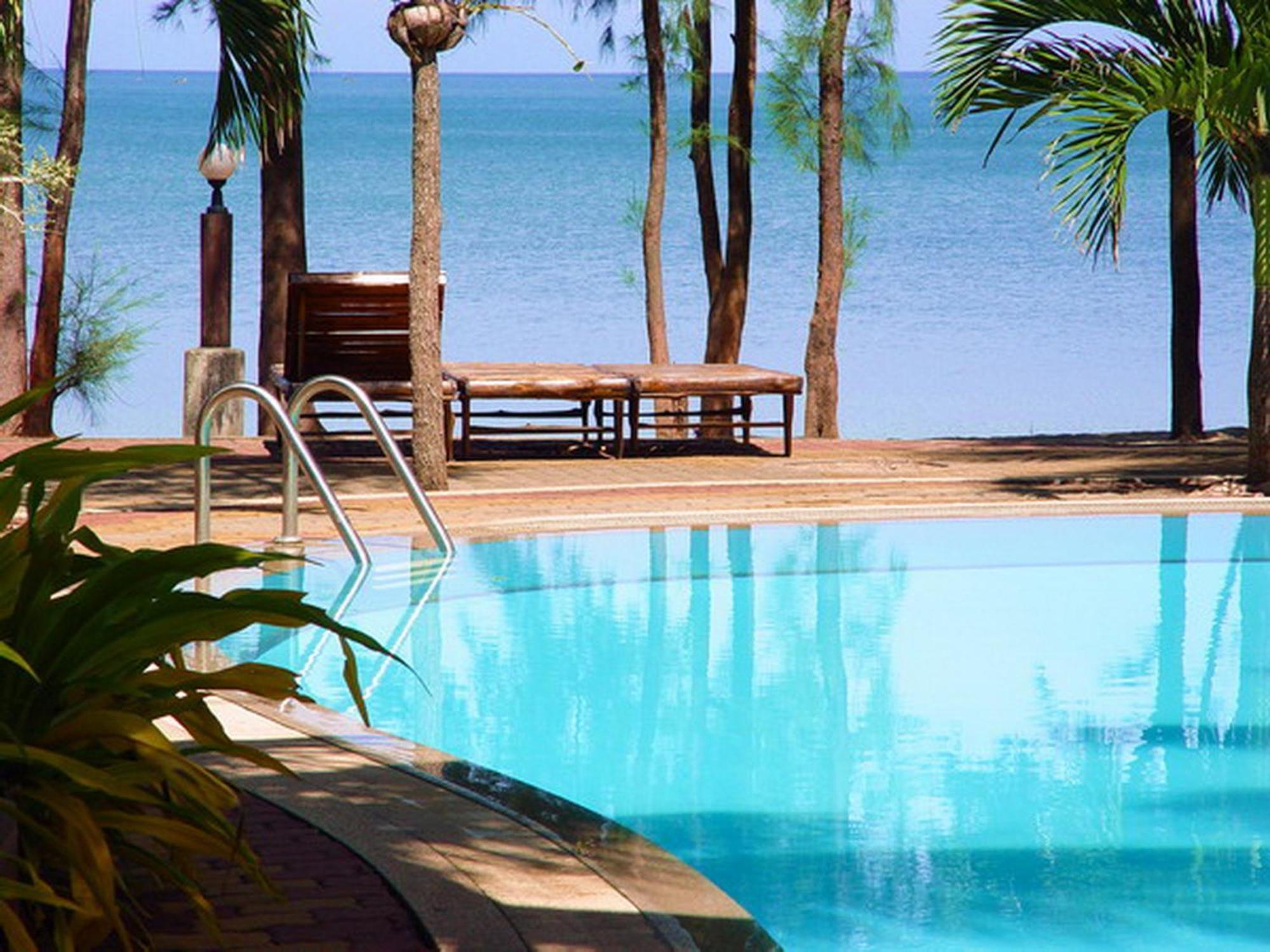 Bayview Beach Resort Бан Крут Екстериор снимка